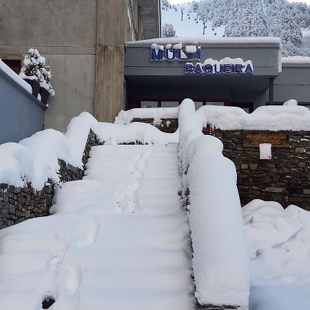 Apartamentos Multibaqueira Baqueira Beret Bagian luar foto