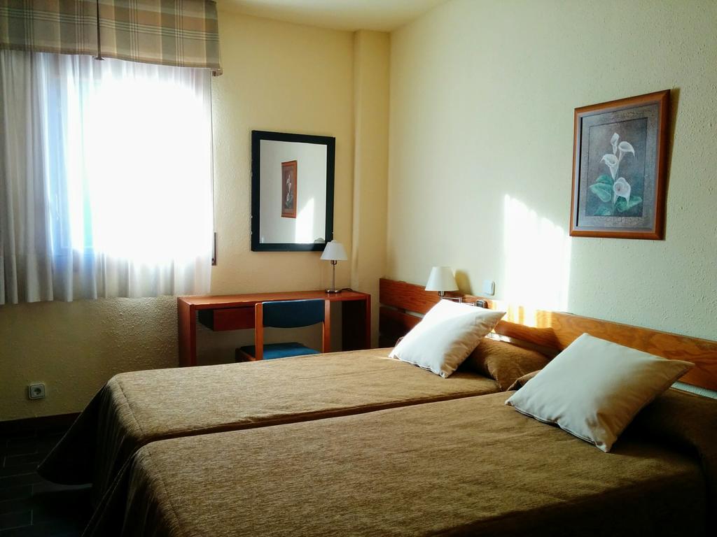 Apartamentos Multibaqueira Baqueira Beret Bagian luar foto