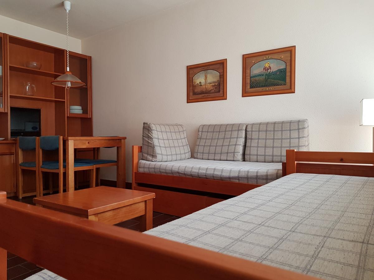Apartamentos Multibaqueira Baqueira Beret Bagian luar foto