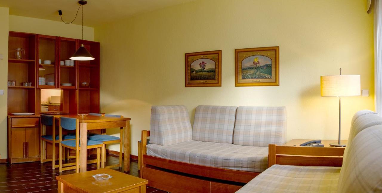Apartamentos Multibaqueira Baqueira Beret Ruang foto