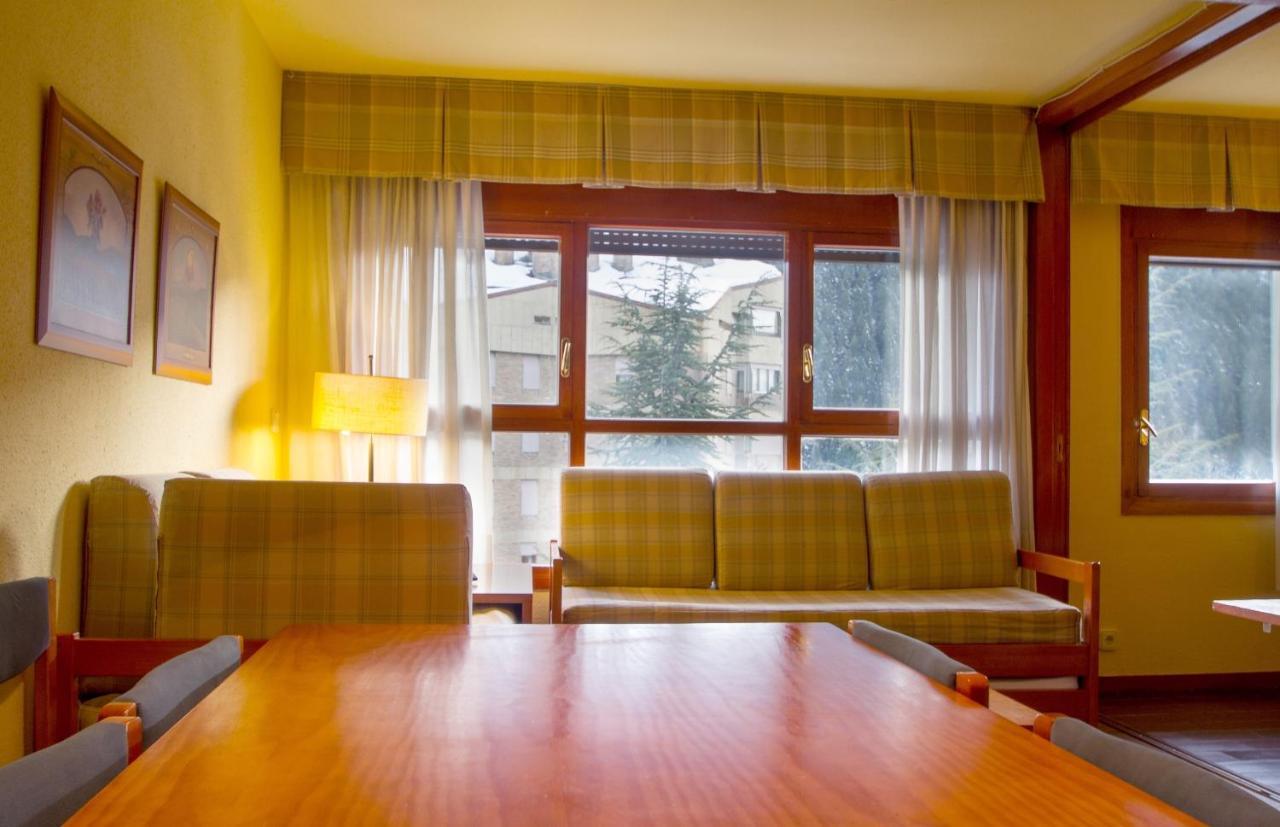 Apartamentos Multibaqueira Baqueira Beret Ruang foto